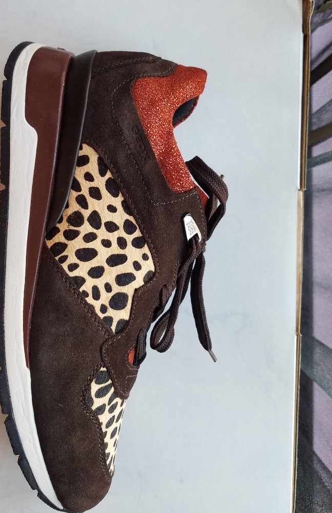 Geox A Shahira Leopard Suede Sneakers size 9.5 - Picture 8 of 8